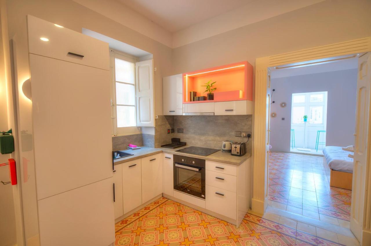 Beautiful One Bedroom Seafront Apartment Vpal1-1 อิล-เฟอร์ยานา ภายนอก รูปภาพ